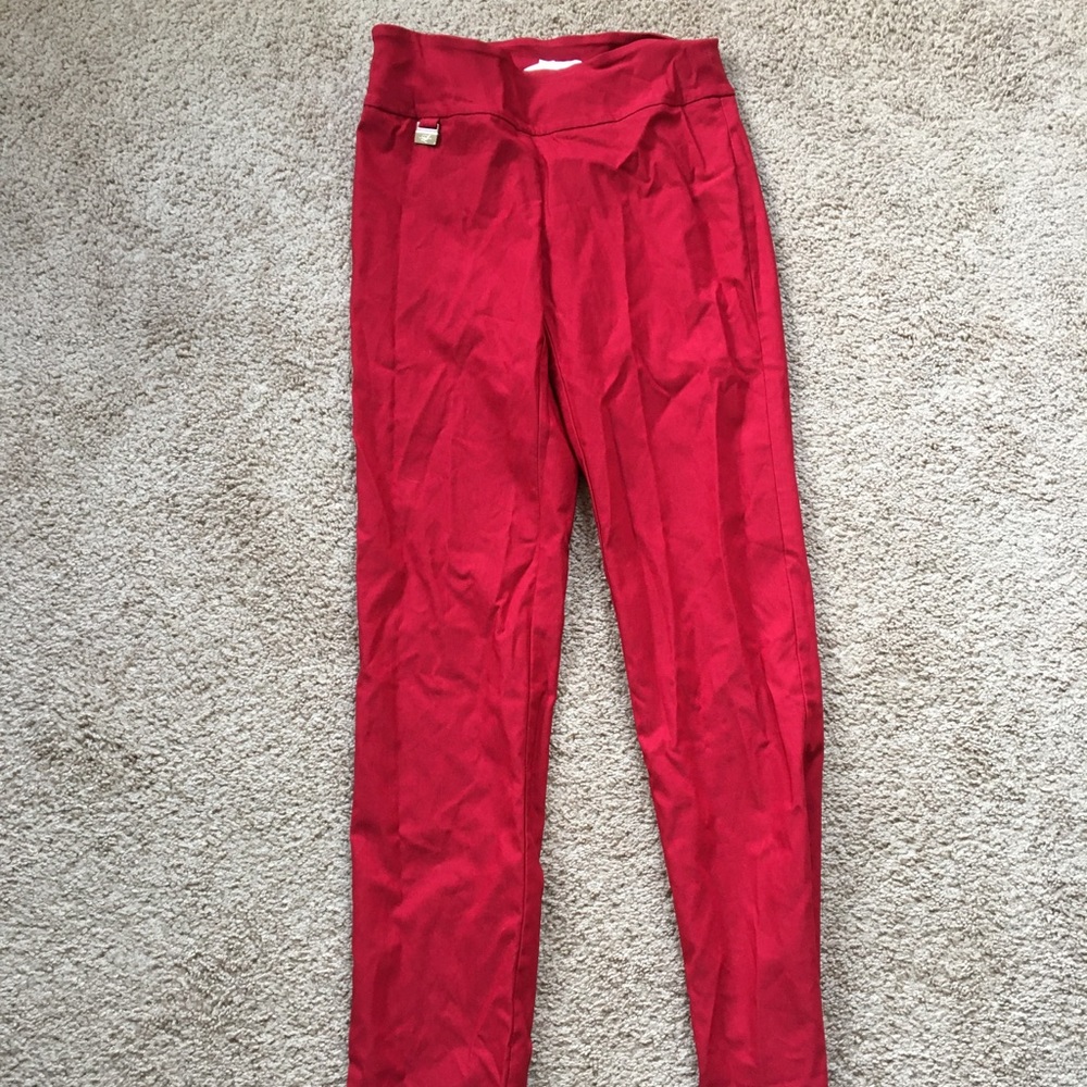 Red Lisette high waisted women’s dress pants